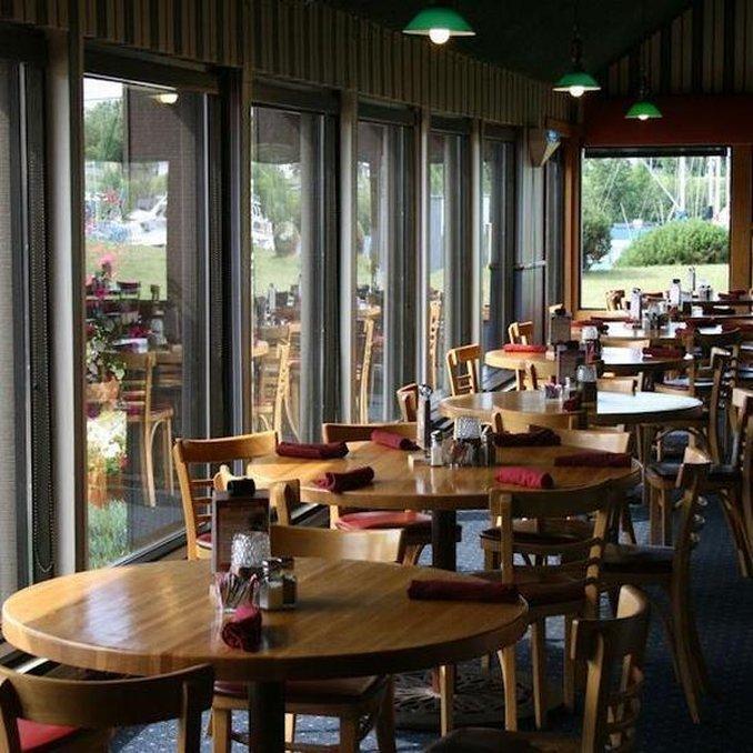 Barkers Island Inn Resort & Conference Center Superior Restaurant foto